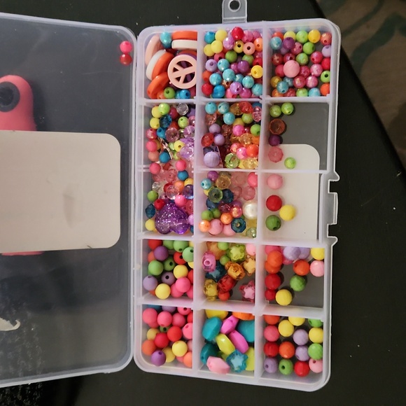 DIY bead accessory design kit. - Picture 3 of 3